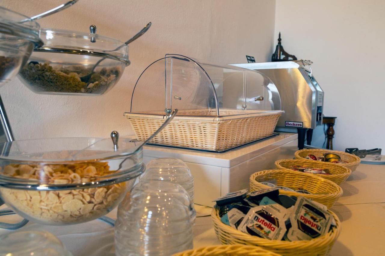 Villa Montarioso Siena Bagian luar foto
