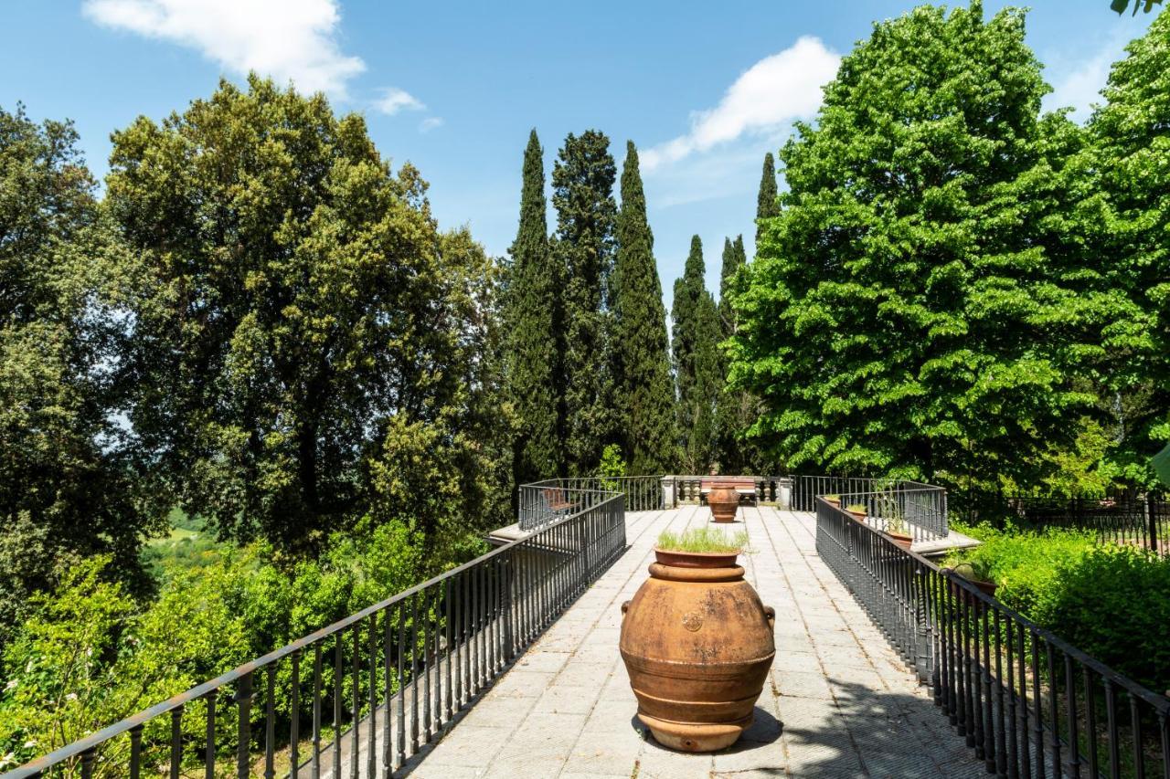 Villa Montarioso Siena Bagian luar foto