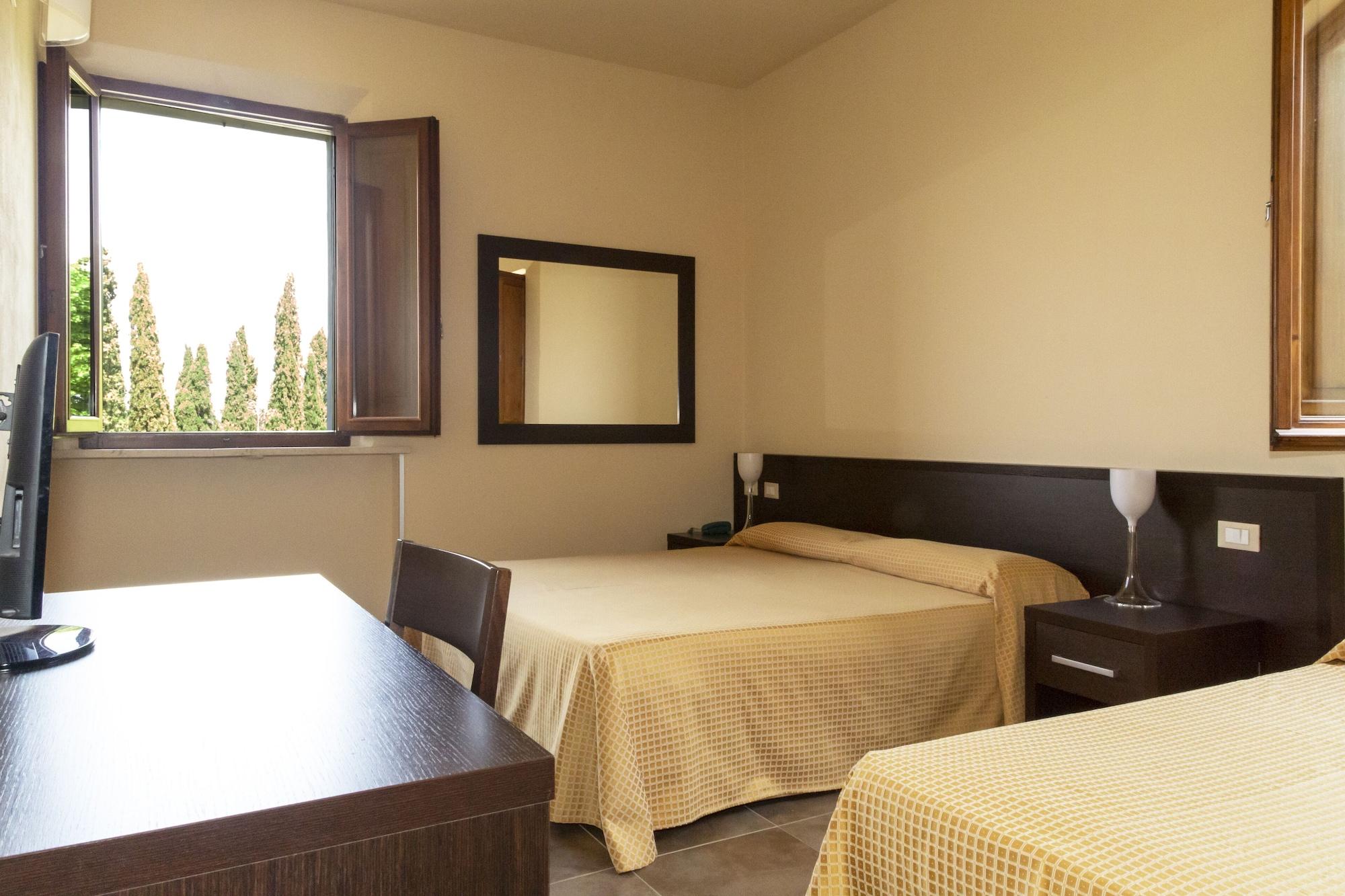 Villa Montarioso Siena Bagian luar foto
