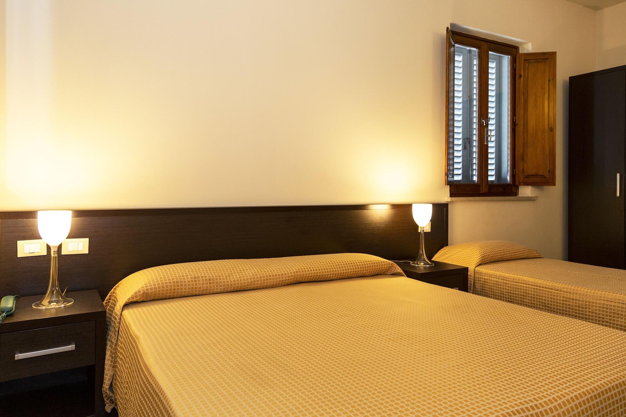 Villa Montarioso Siena Bagian luar foto