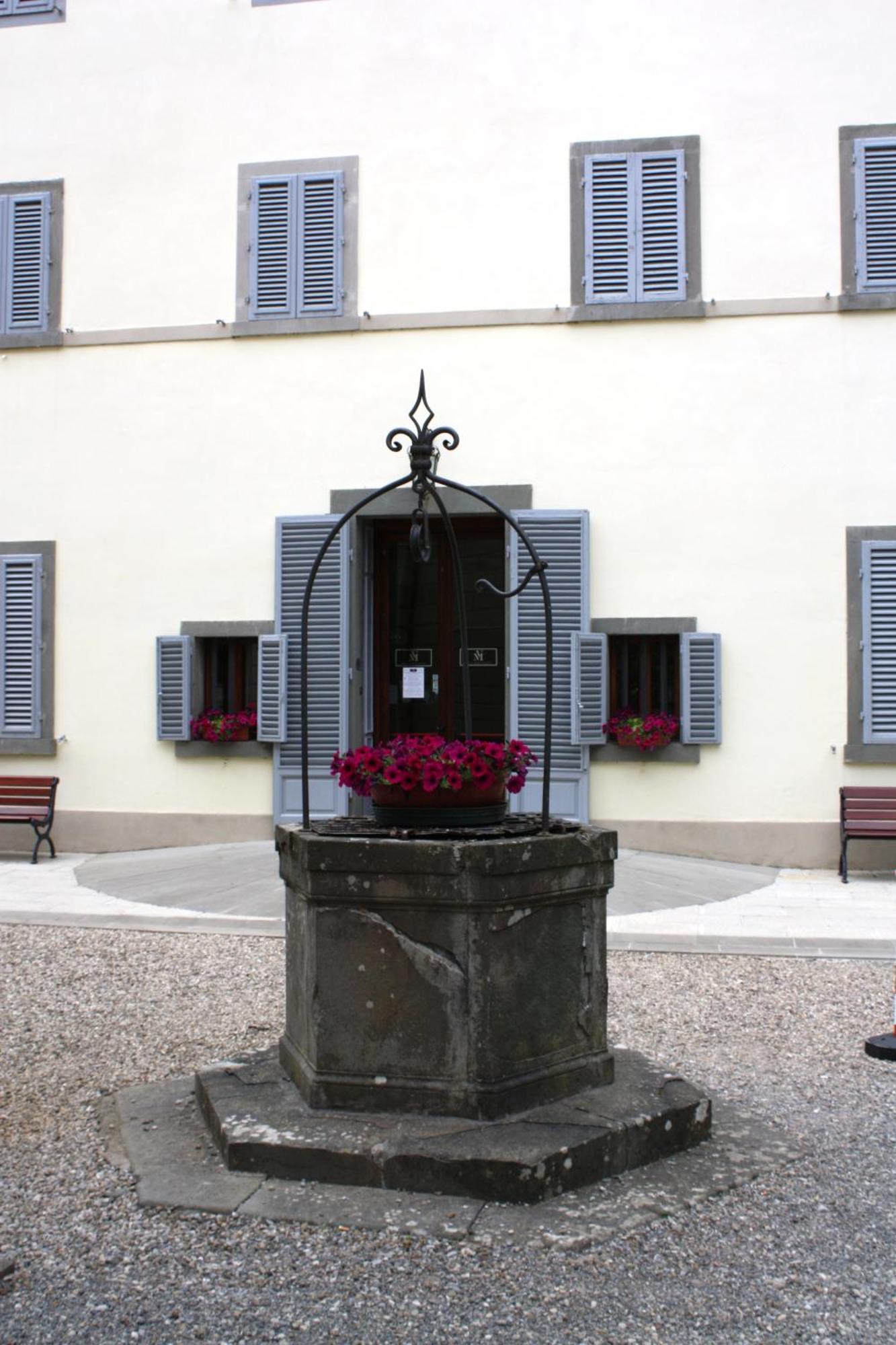 Villa Montarioso Siena Bagian luar foto