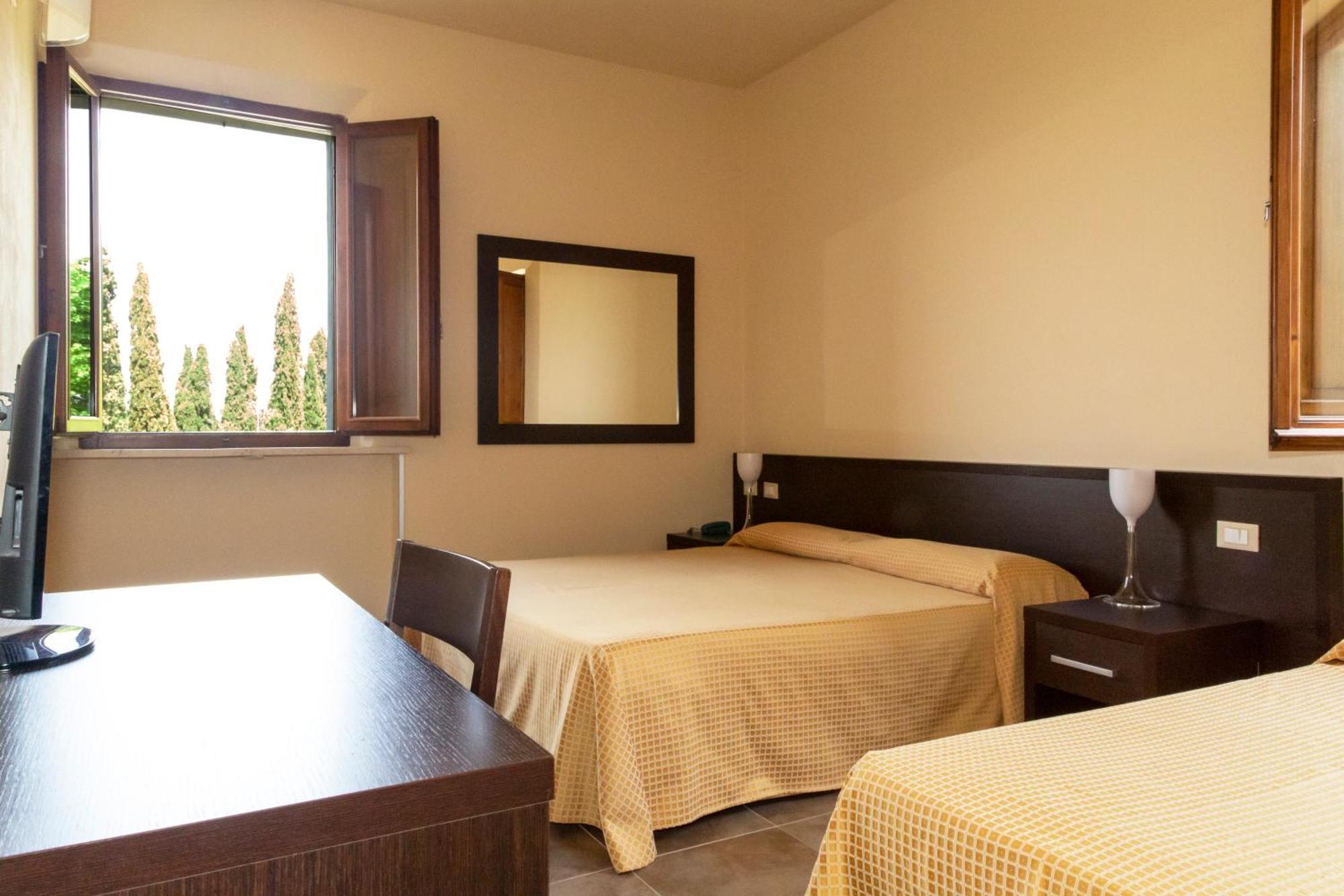 Villa Montarioso Siena Ruang foto
