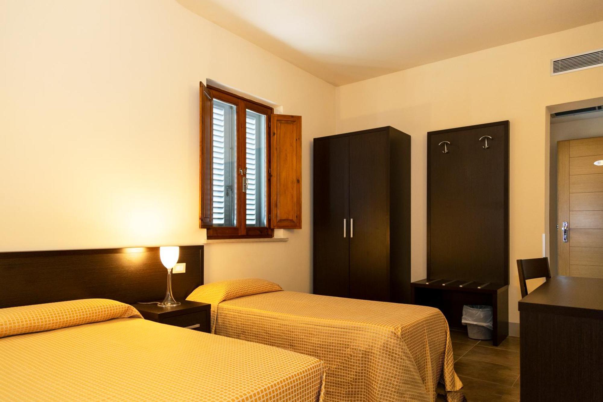 Villa Montarioso Siena Ruang foto