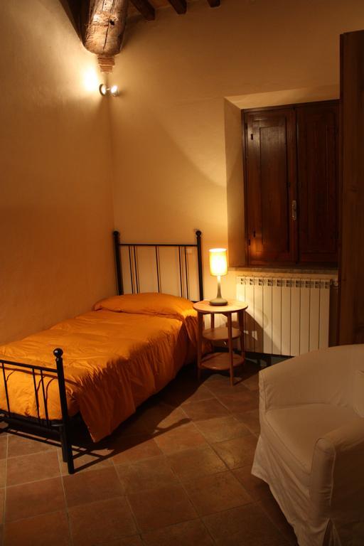 Villa Montarioso Siena Ruang foto